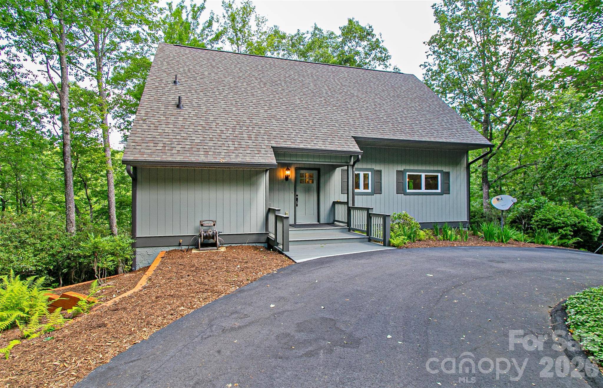 263 Ugedaliyvi CT, Brevard, NC 28712