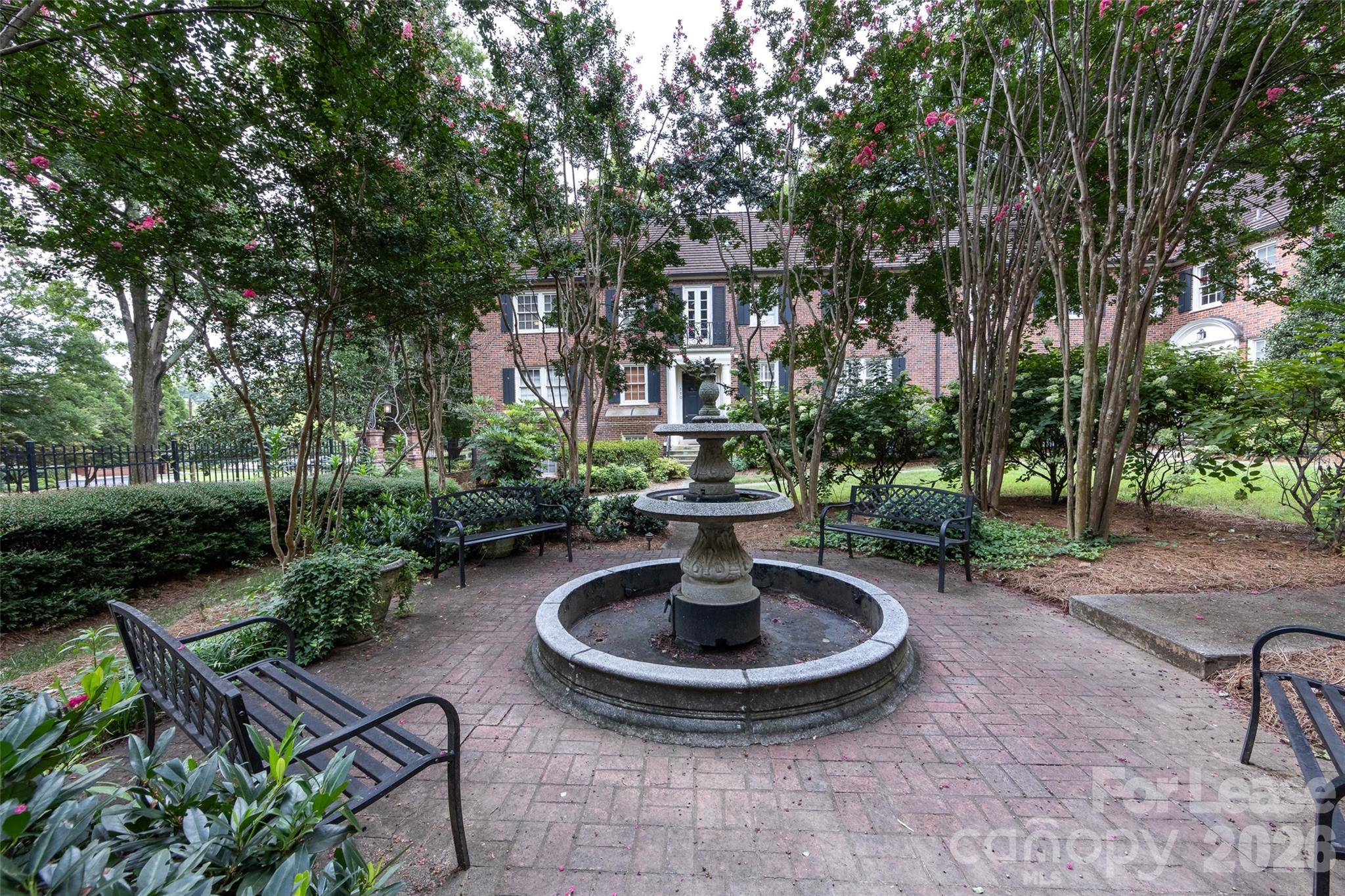 104 Colville RD #42A, Charlotte, NC 28207