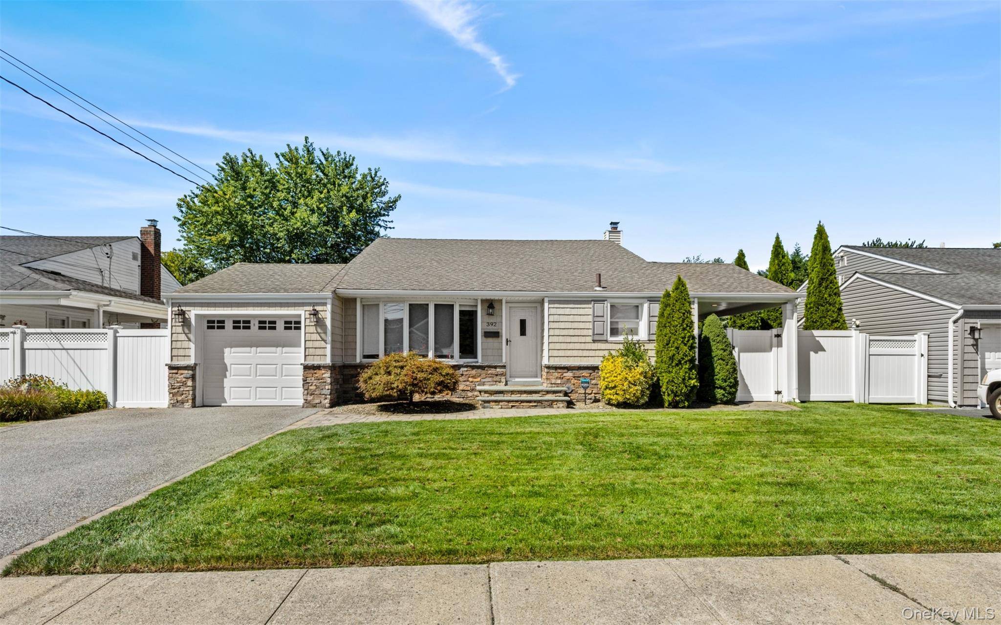 392 Philadelphia AVE, Massapequa Park, NY 11762