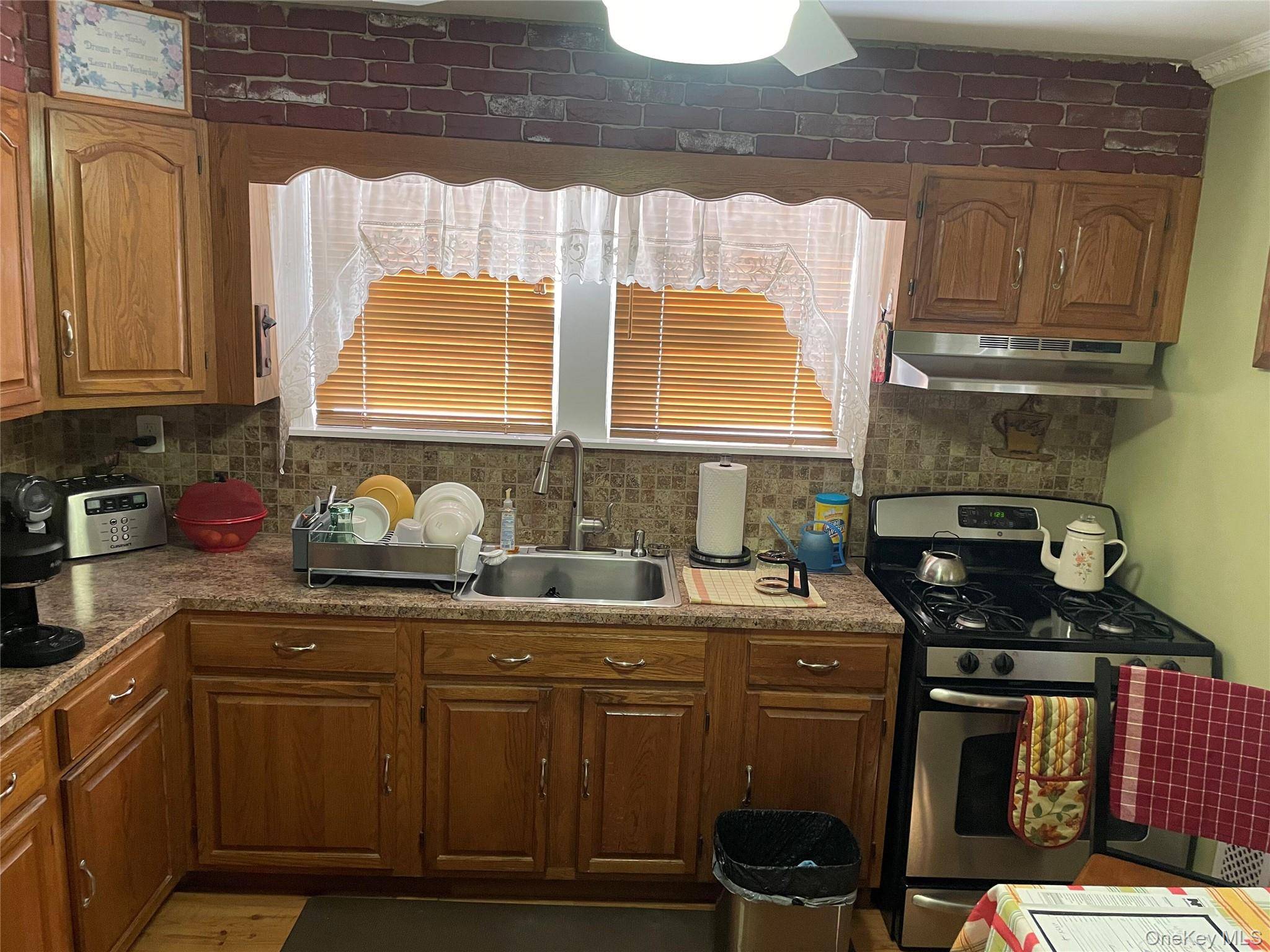 11029 107th ST, Ozone Park, NY 11417