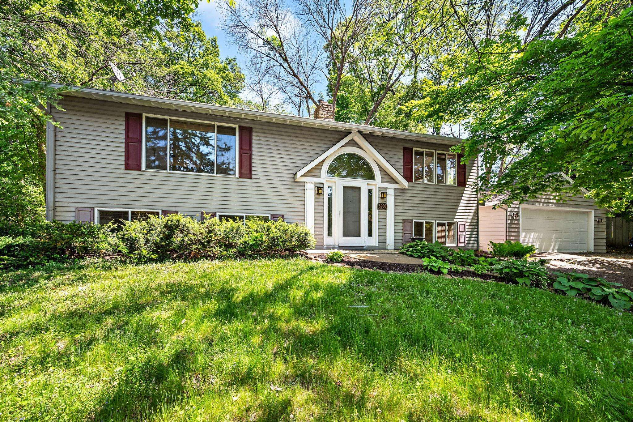 5200 Greenwood CIR, Greenwood, MN 55331
