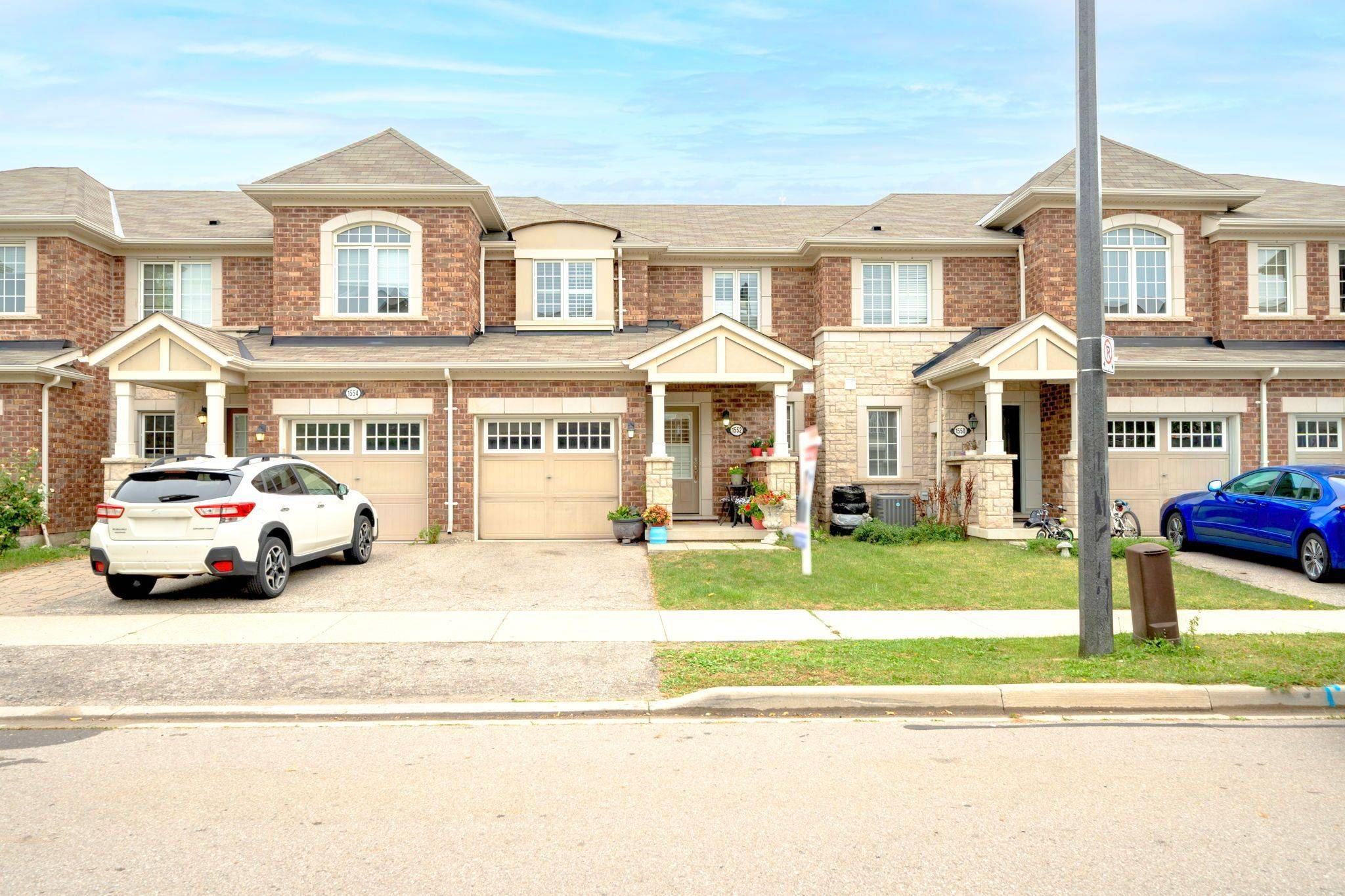 1552 GAINER CRES, Milton, ON L9T 8Y3