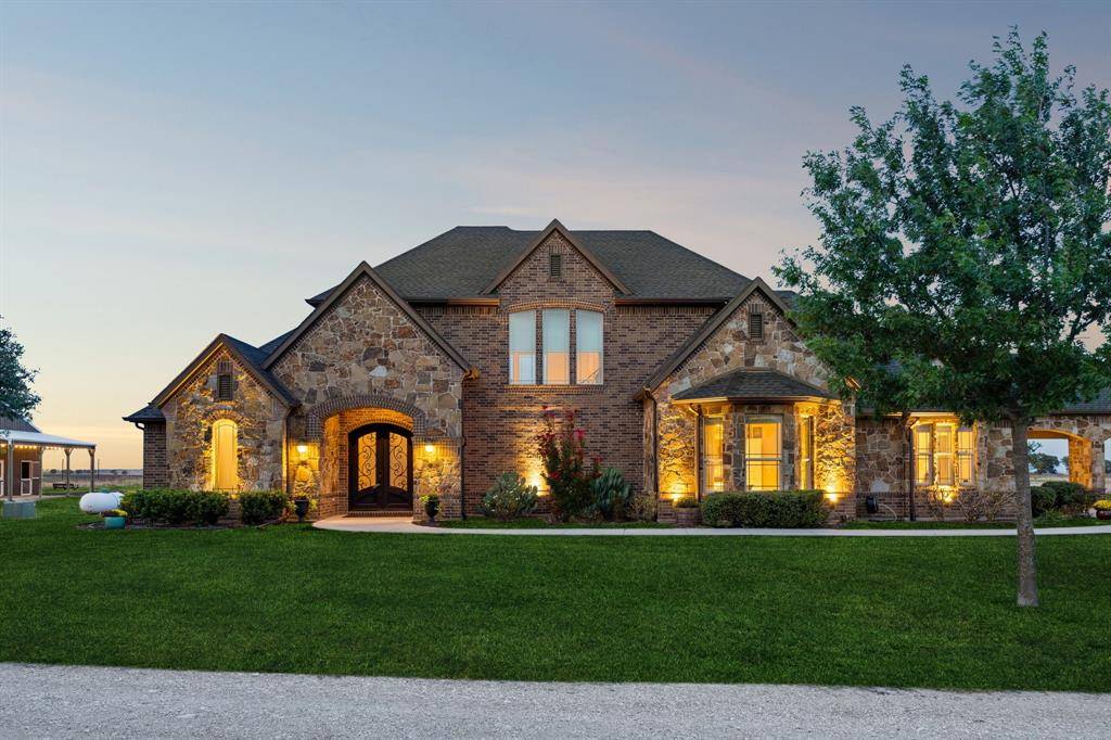 1397 County Road 338, Gainesville, TX 76240