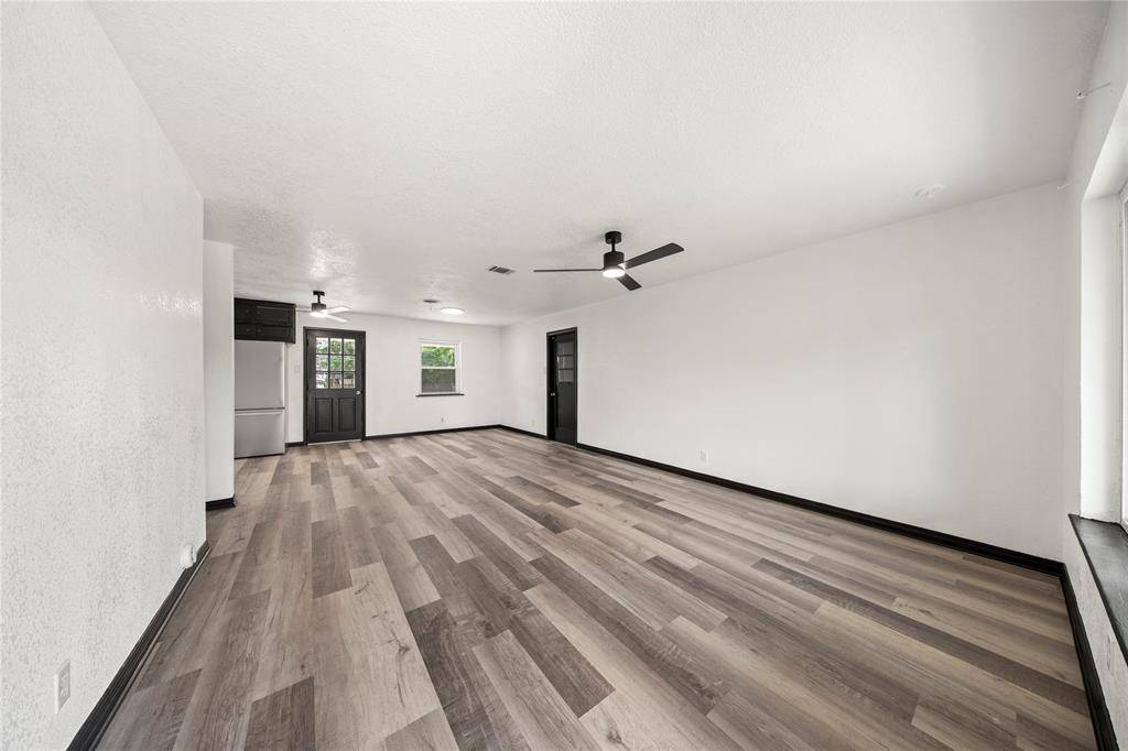 5316 Ammons Street, Haltom City, TX 76117