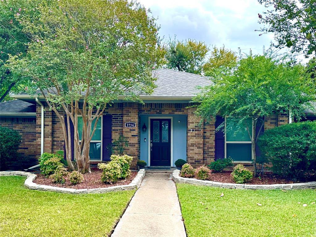 1714 Cornwall Lane, Sachse, TX 75048