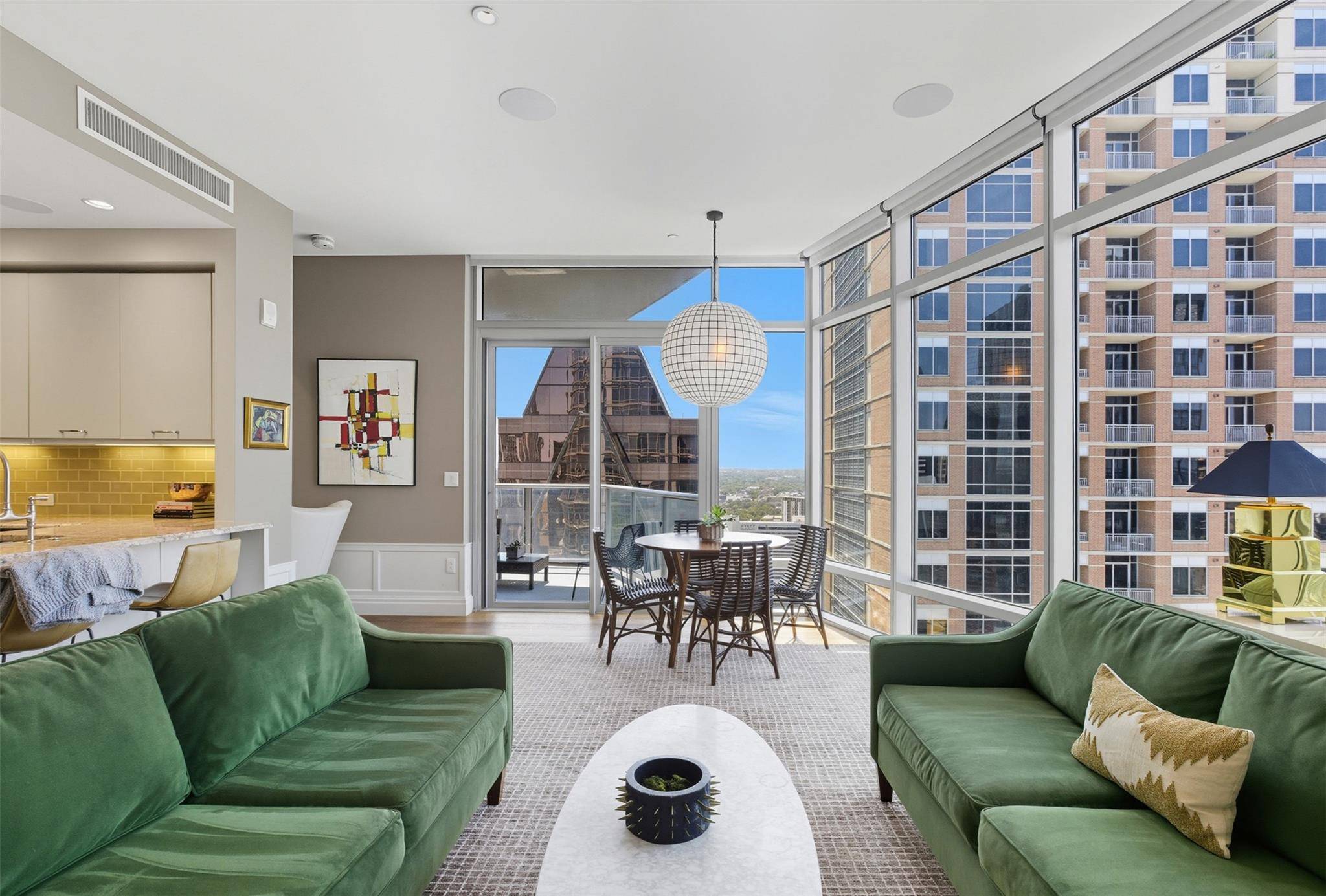 200 Congress Ave #25C, Austin, TX 78701