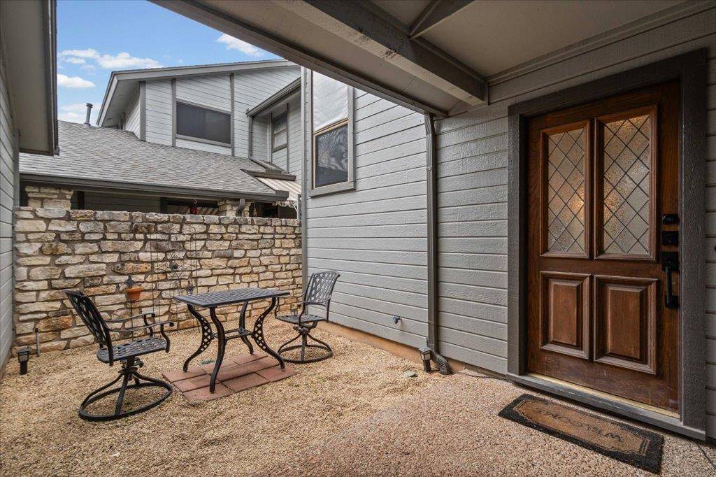 8800 Mariscal Canyon DR, Austin, TX 78759