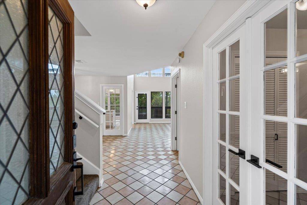 8800 Mariscal Canyon DR, Austin, TX 78759