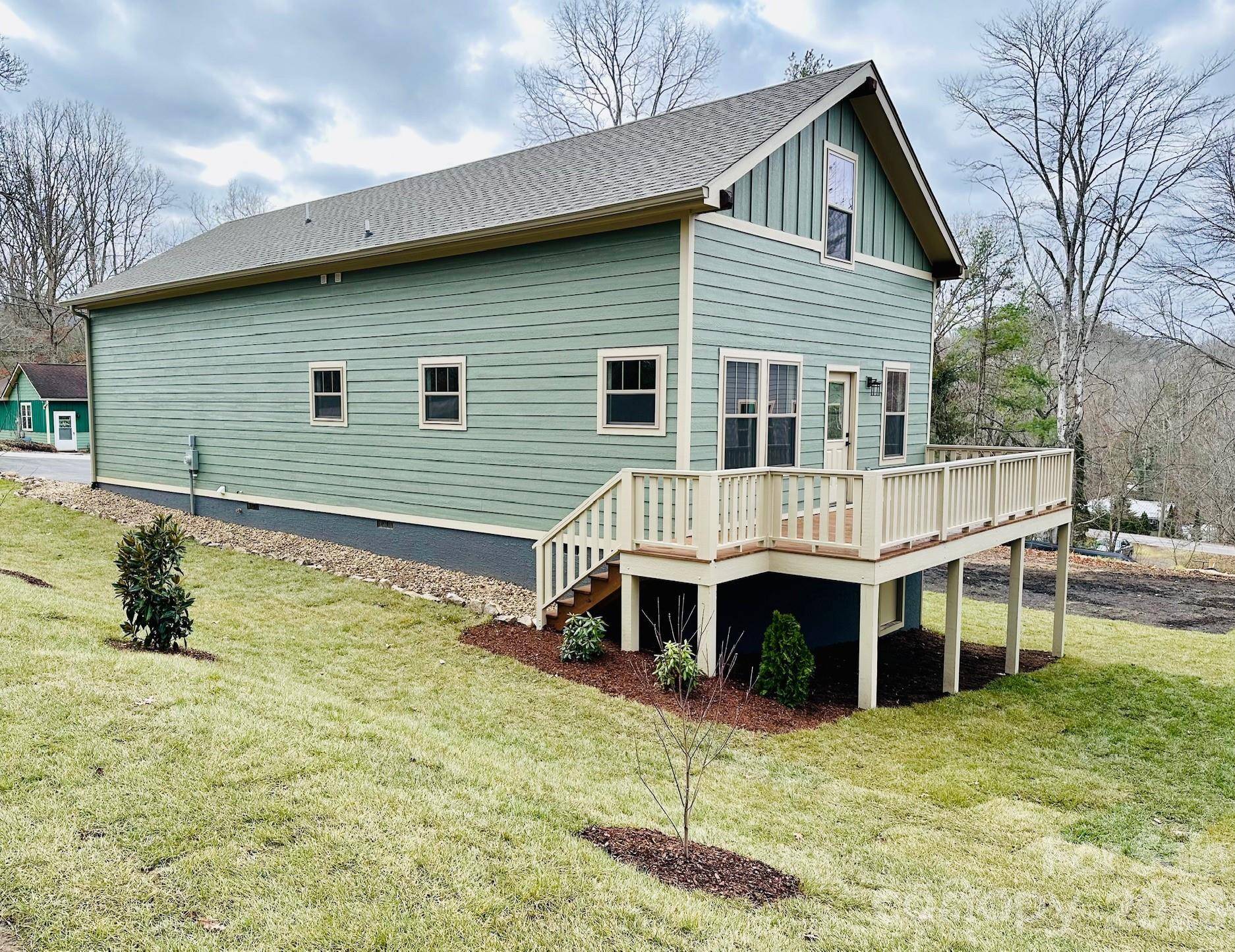 308 Ninth ST, Black Mountain, NC 28711