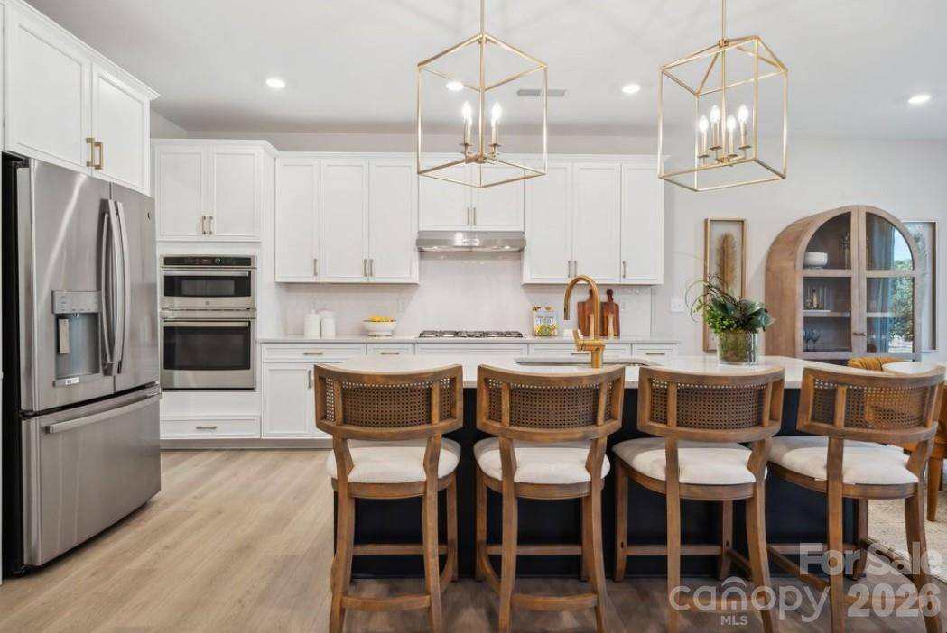 1670 Hubert Graham WAY, Tega Cay, SC 29708