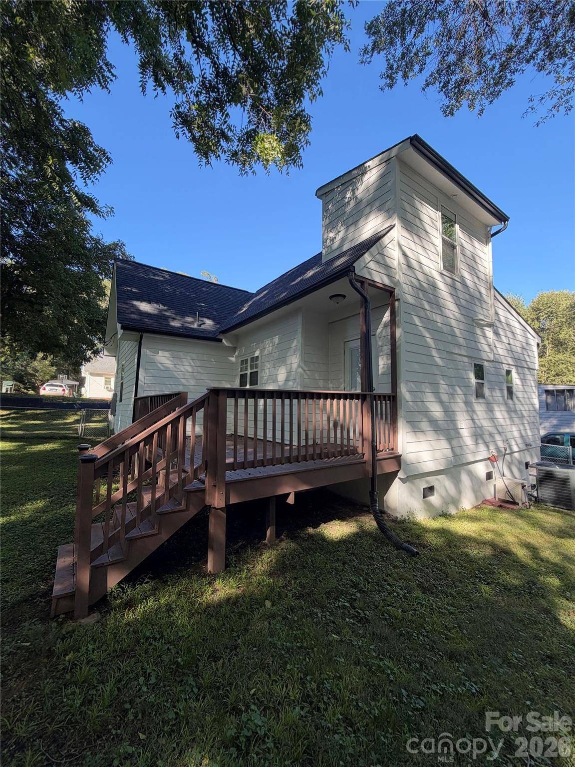 1015 4th AVE, Gastonia, NC 28052