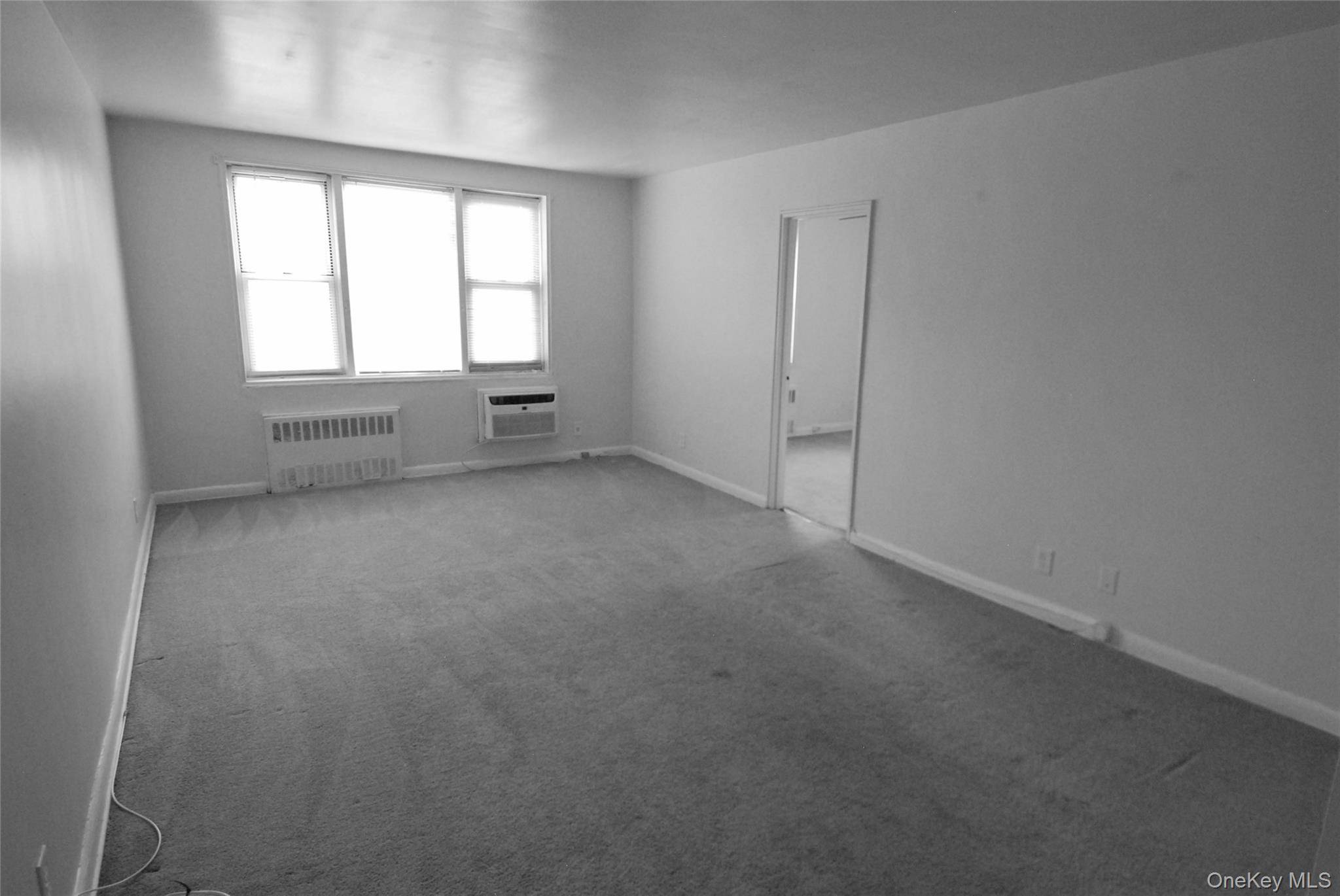 2 Sadore LN #5E, Yonkers, NY 10710