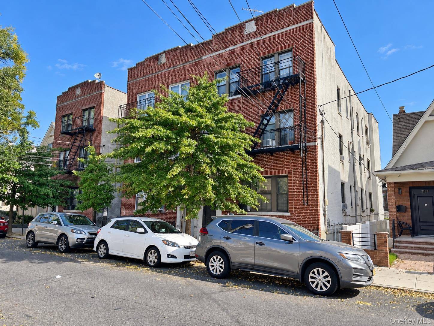 2137 E 14th ST, Brooklyn, NY 11229