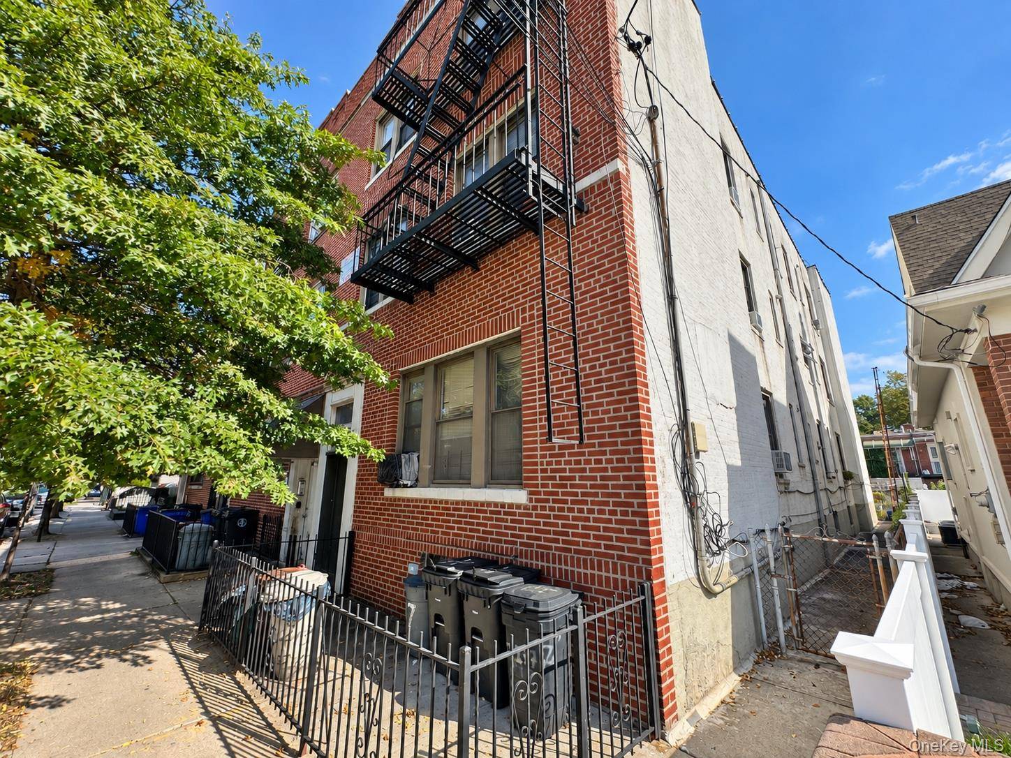 2137 E 14th ST, Brooklyn, NY 11229