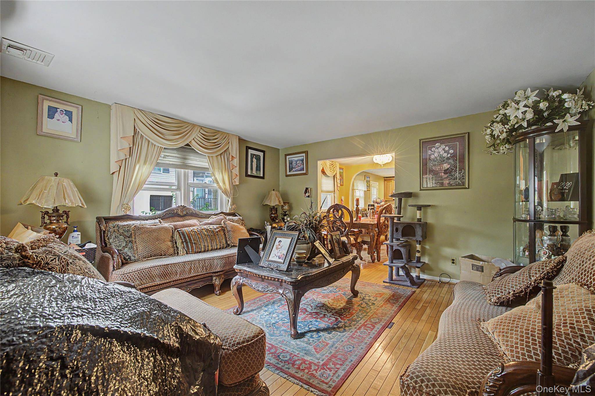 7 Cabot AVE, White Plains, NY 10523