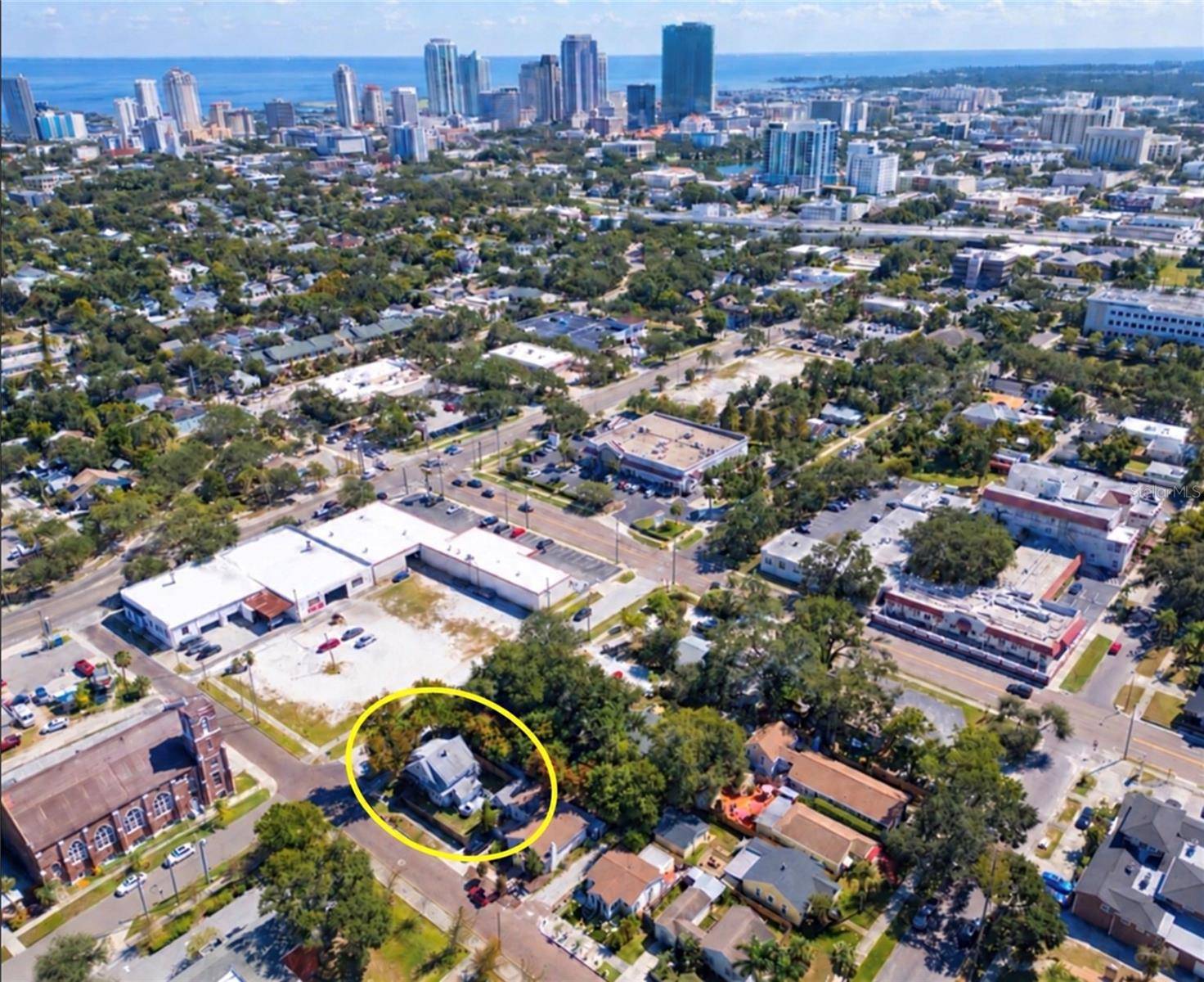 950 10TH ST N, St Petersburg, FL 33705
