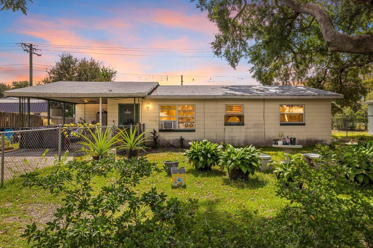 320 W TERRACE AVE, Lake Alfred, FL 33850