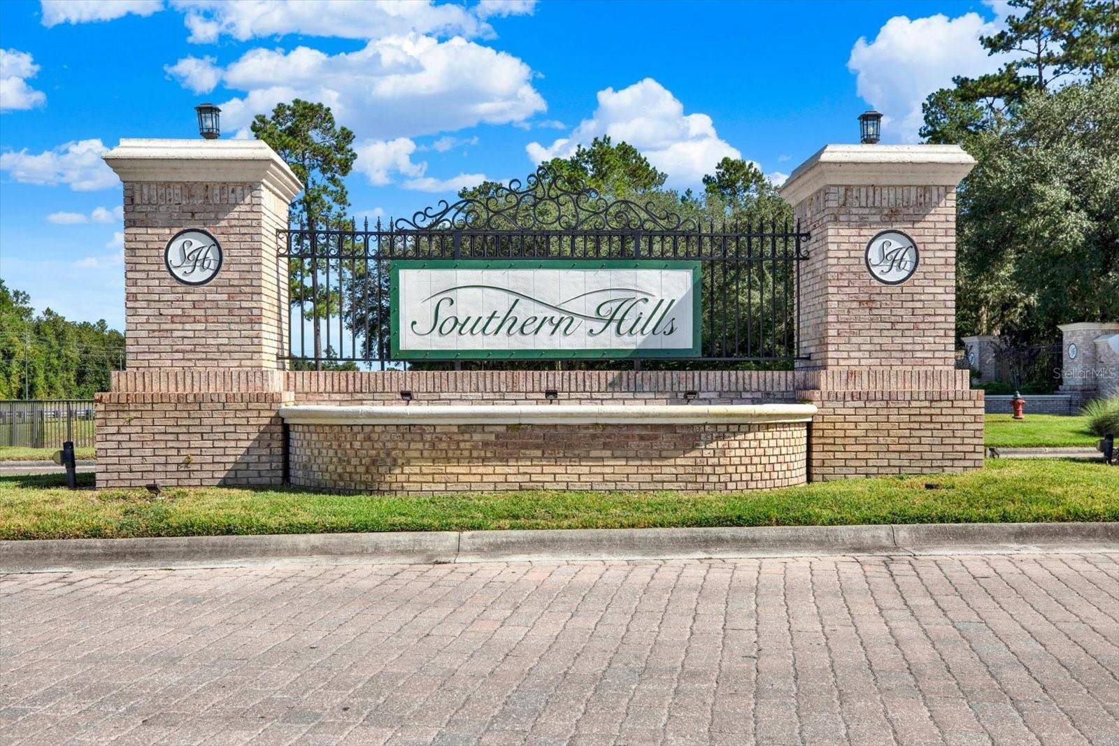 6757 SUMMIT VIEW DR, Brooksville, FL 34601