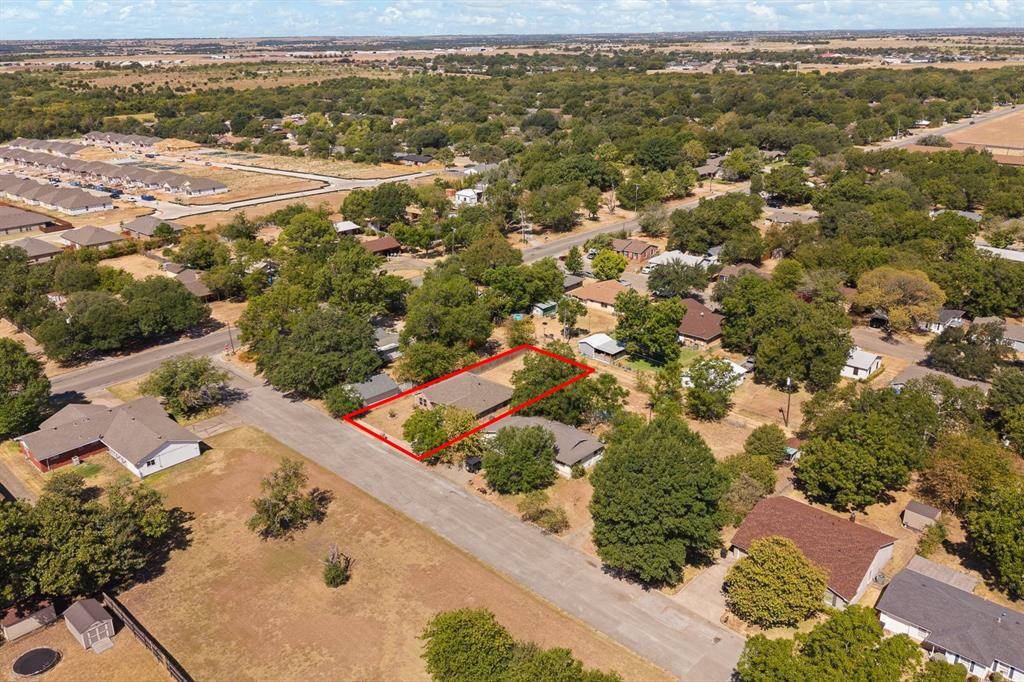 1212 Bales Street, Cleburne, TX 76033