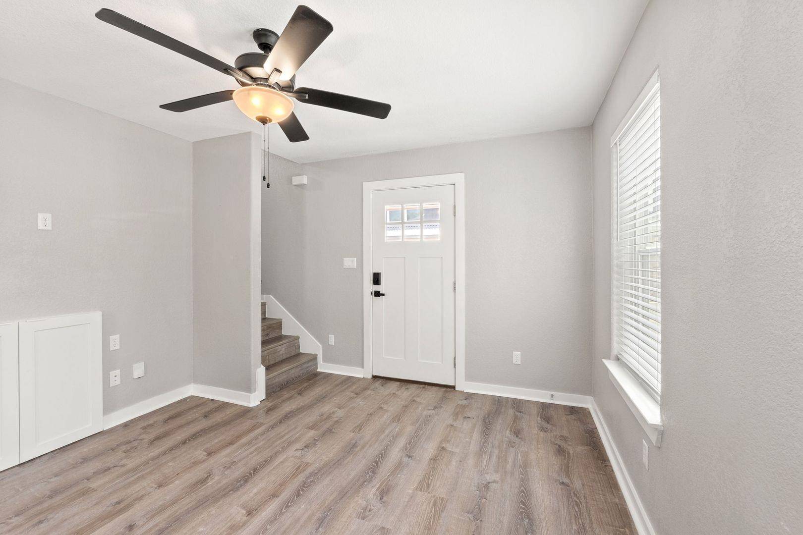 20 Tate LN #119, Round Rock, TX 78665