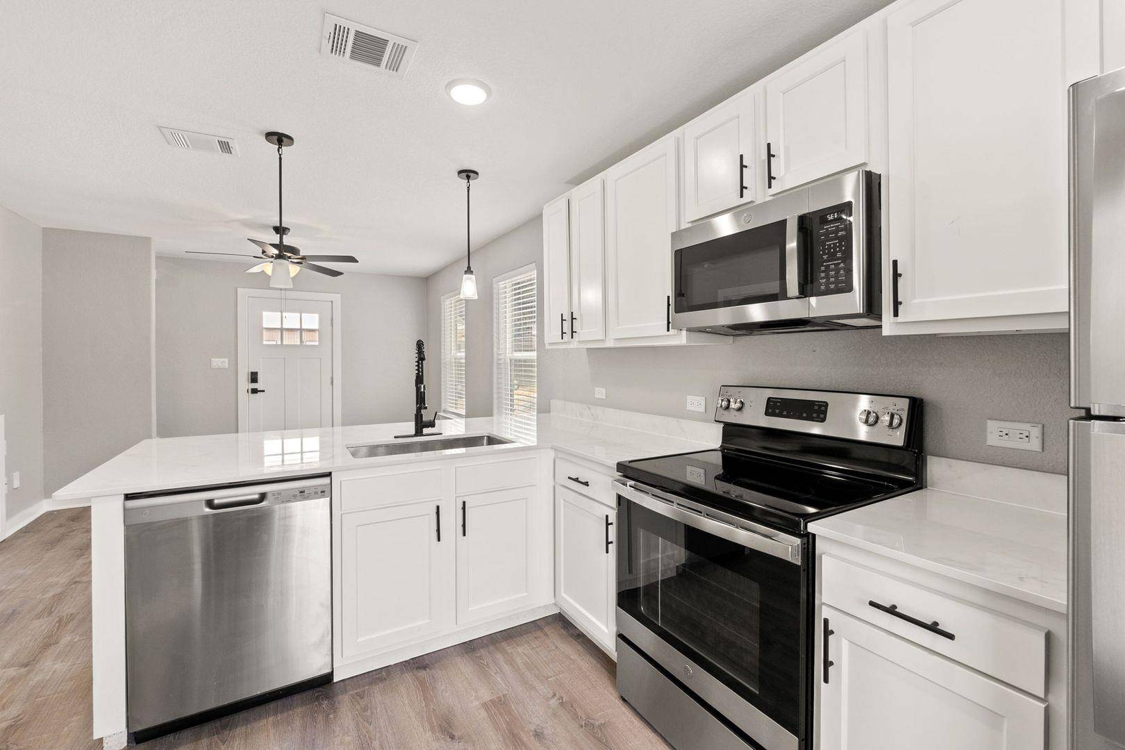 20 Tate LN #119, Round Rock, TX 78665