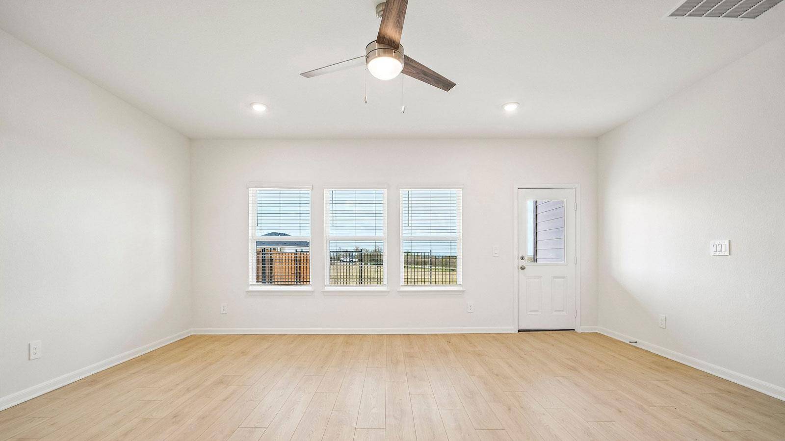 14904 Frog Pond CV, Del Valle, TX 78617