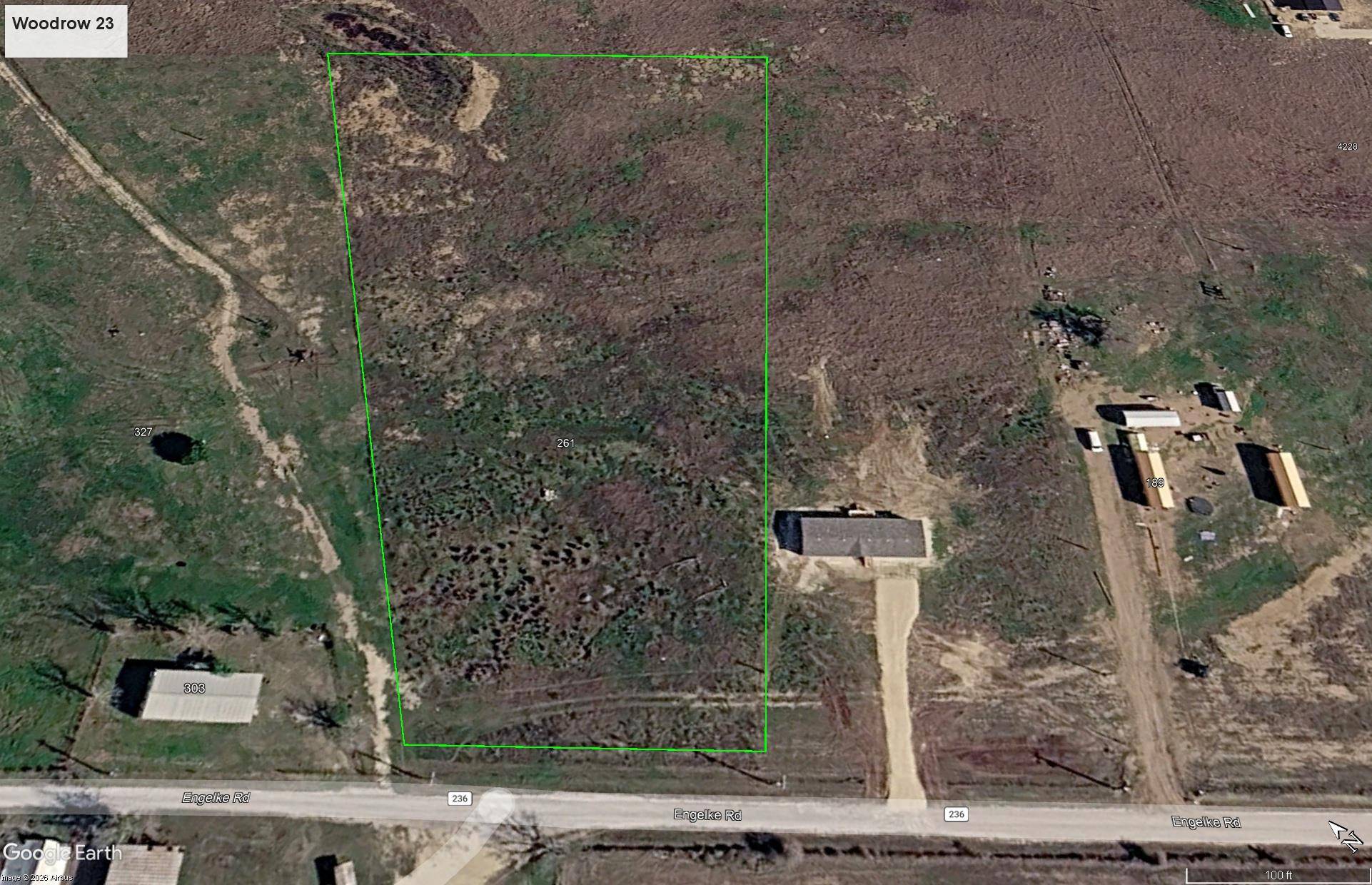 261 Engelke RD, Kingsbury, TX 78638