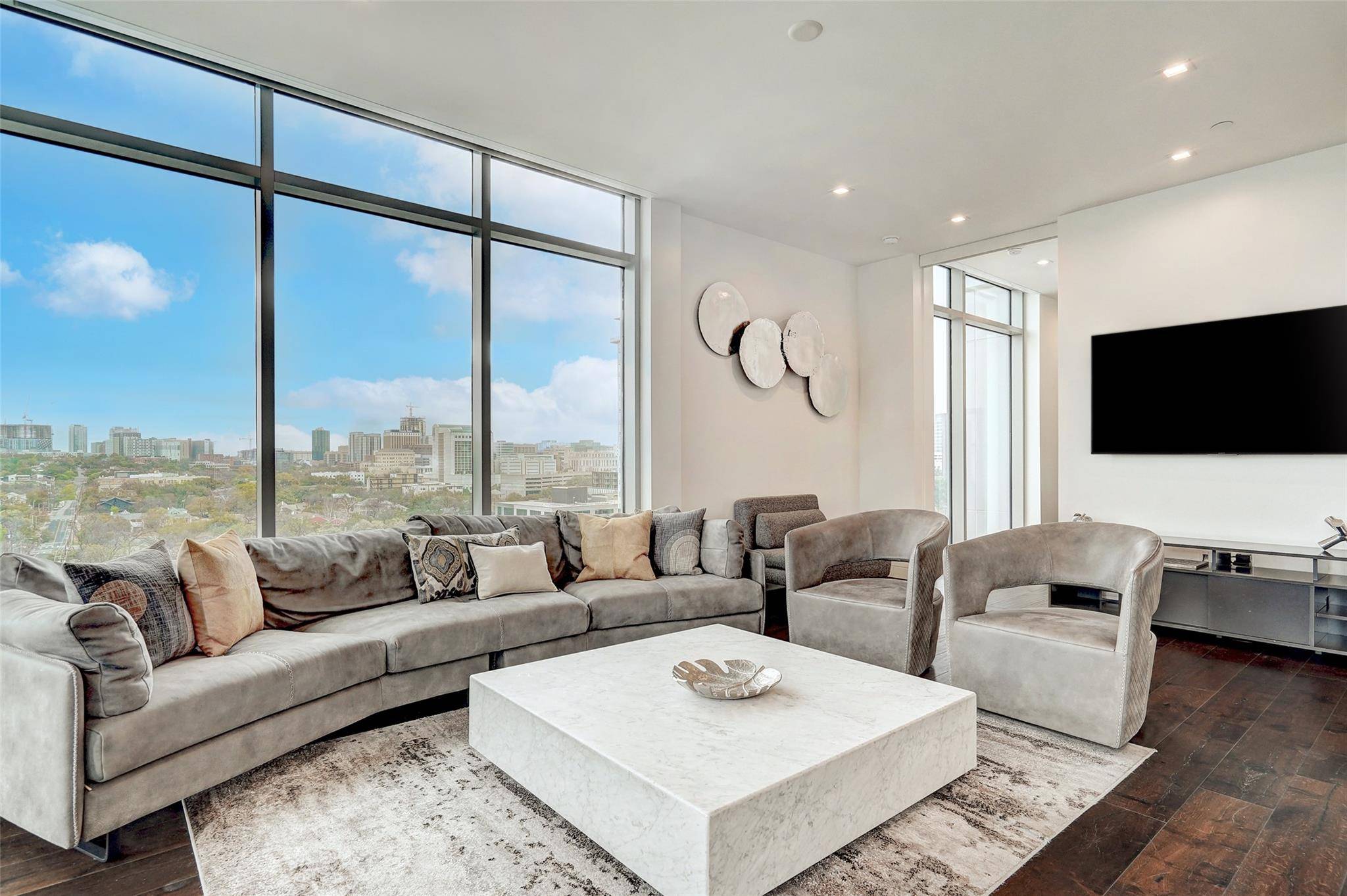 501 West Ave #1304, Austin, TX 78701