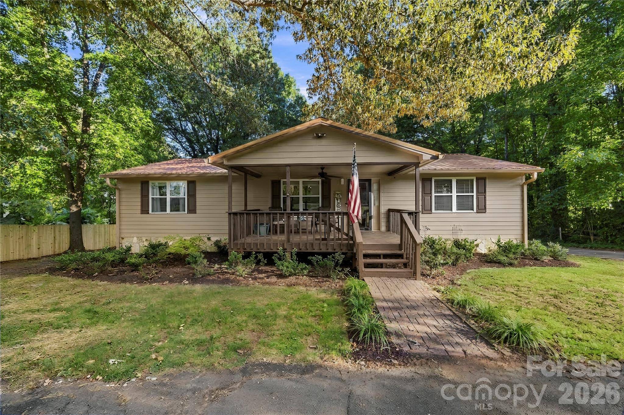 7316 Neal RD, Charlotte, NC 28262