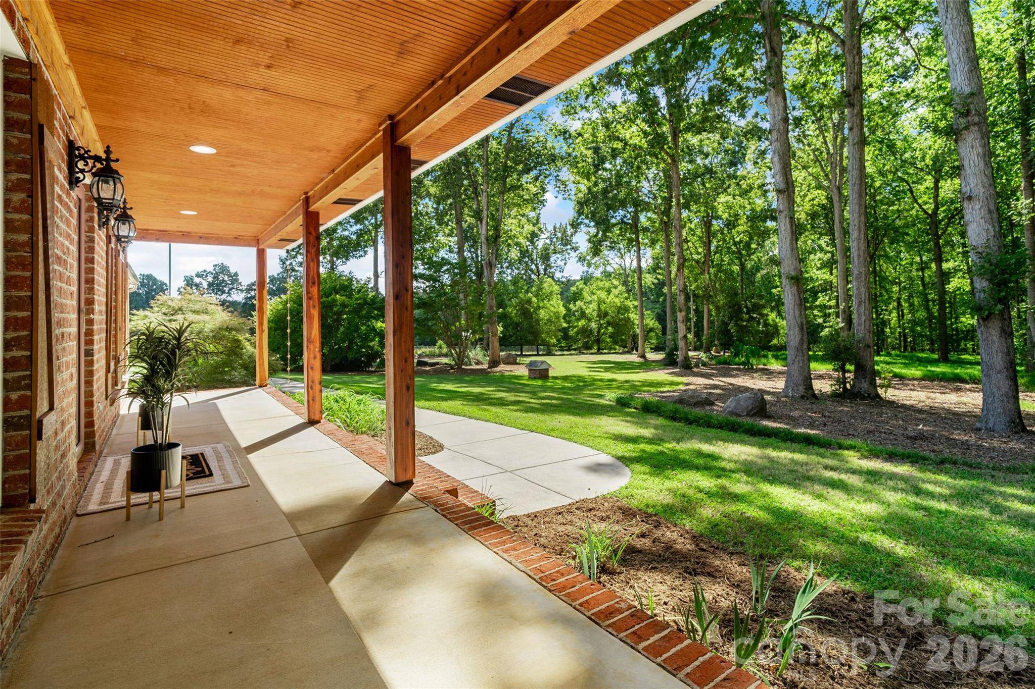 996 Beamguard RD, Clover, SC 29710