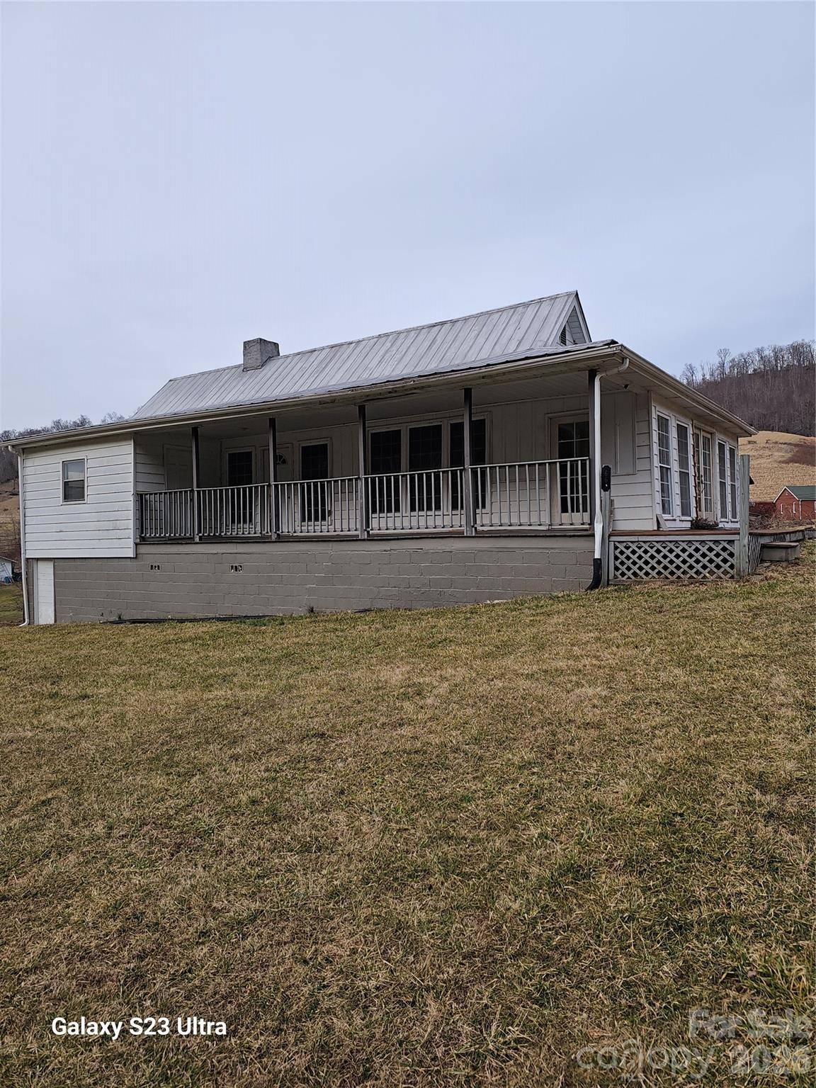 664 Water ST, Bakersville, NC 28705