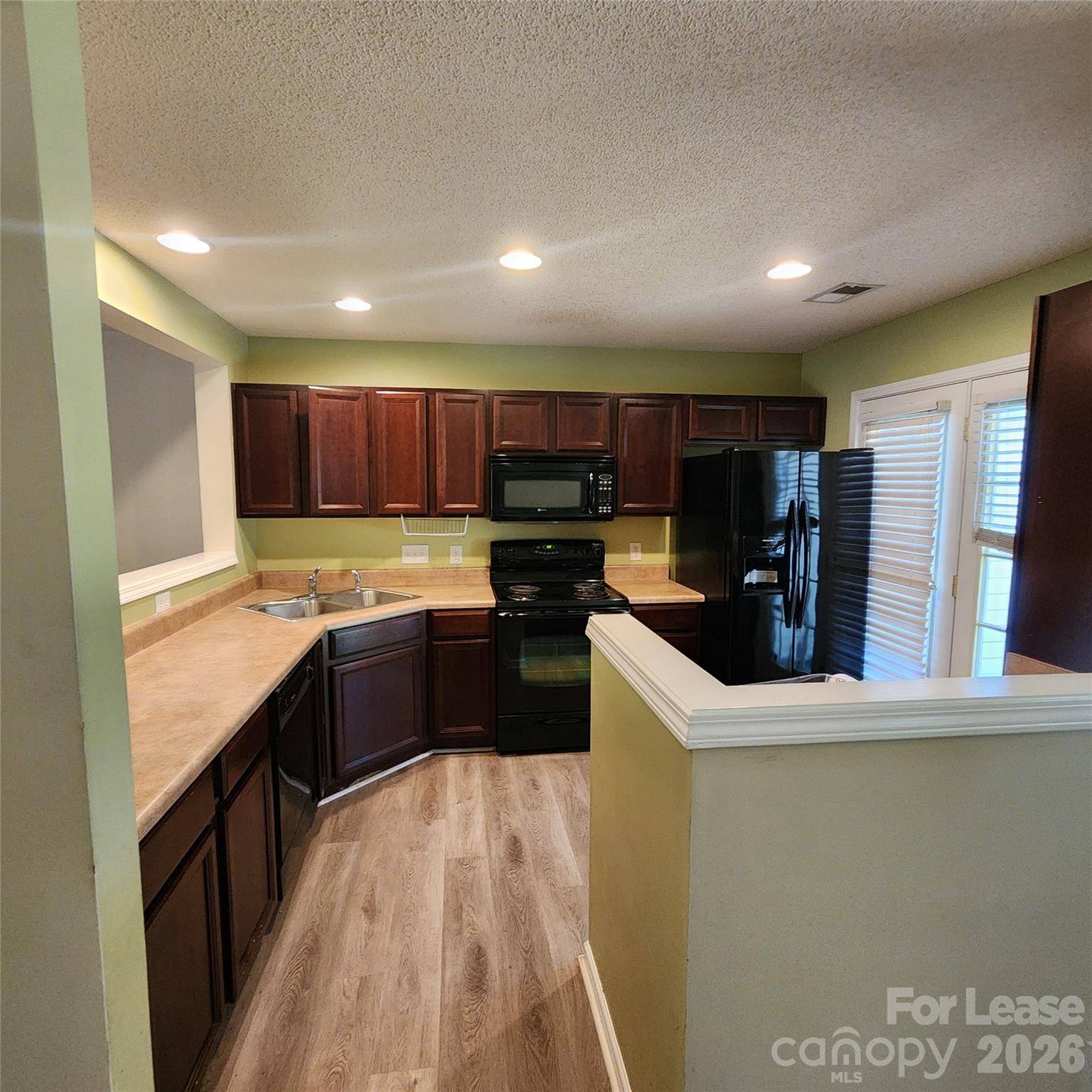 11307 Stone Trail RD, Charlotte, NC 28213