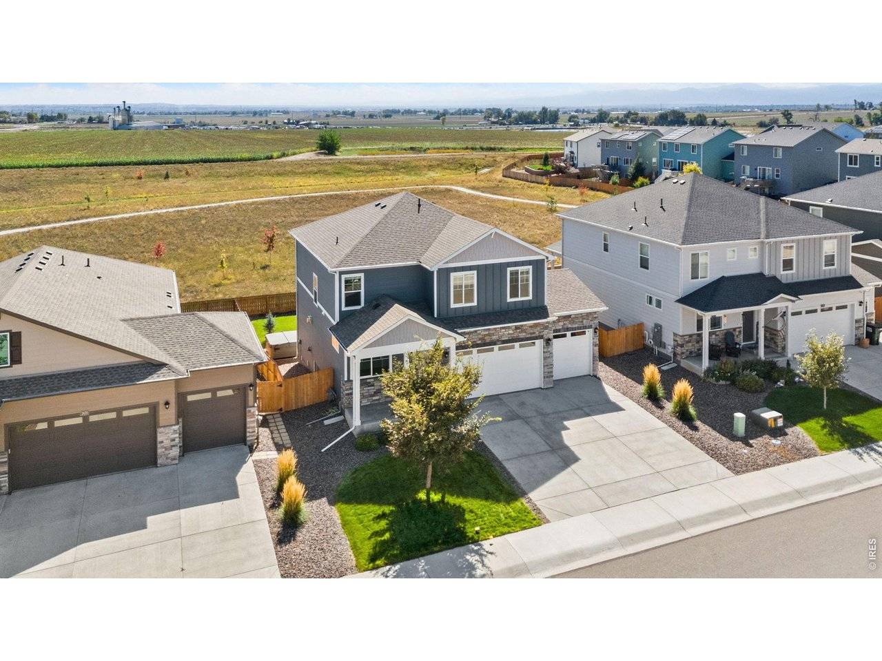 2410 Pineywoods, Mead, CO 80542