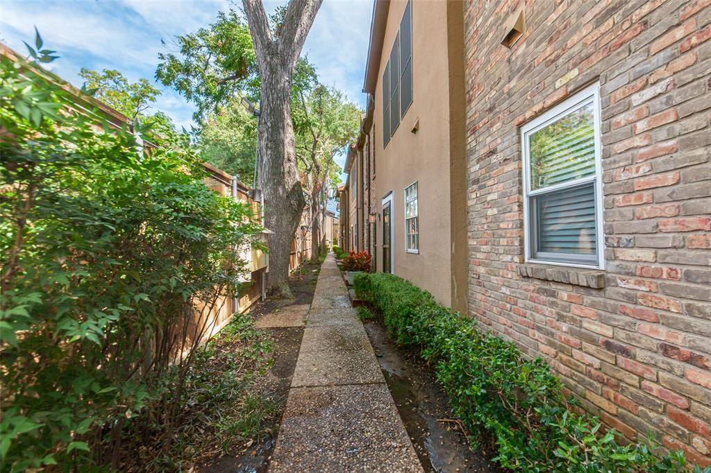 3818 N Hall Street #128, Dallas, TX 75219