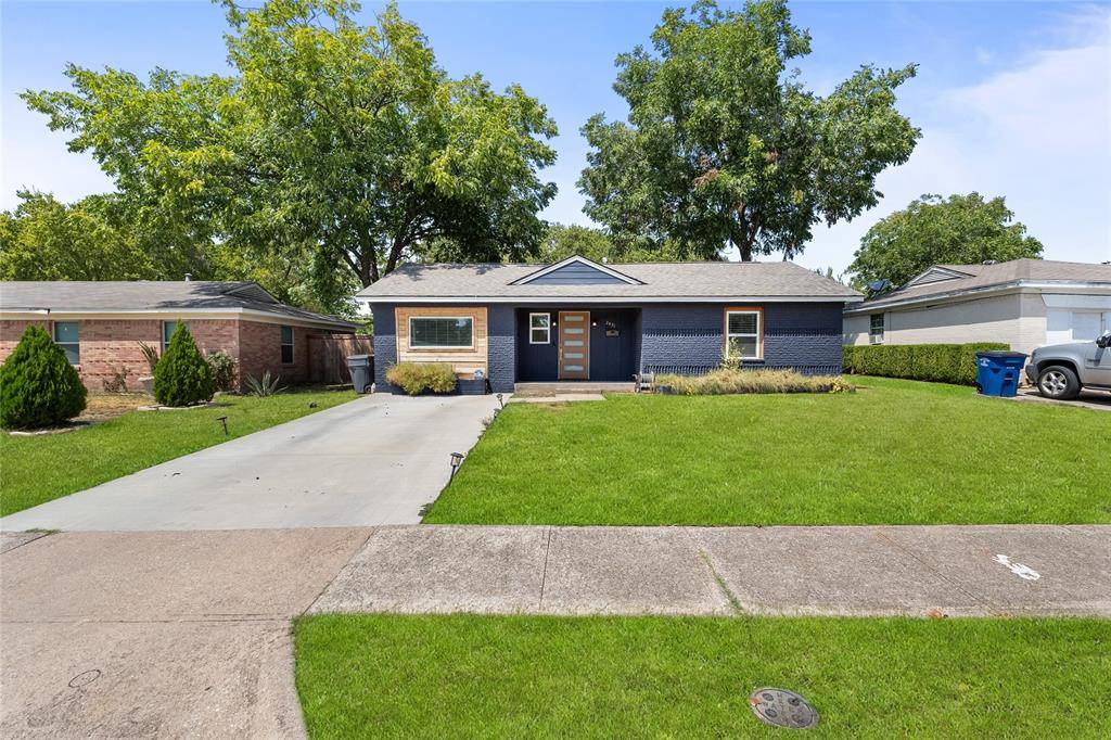 2431 Gross Road, Dallas, TX 75228