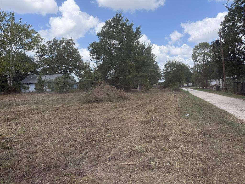 811 N Owensville Street, Franklin, TX 77856