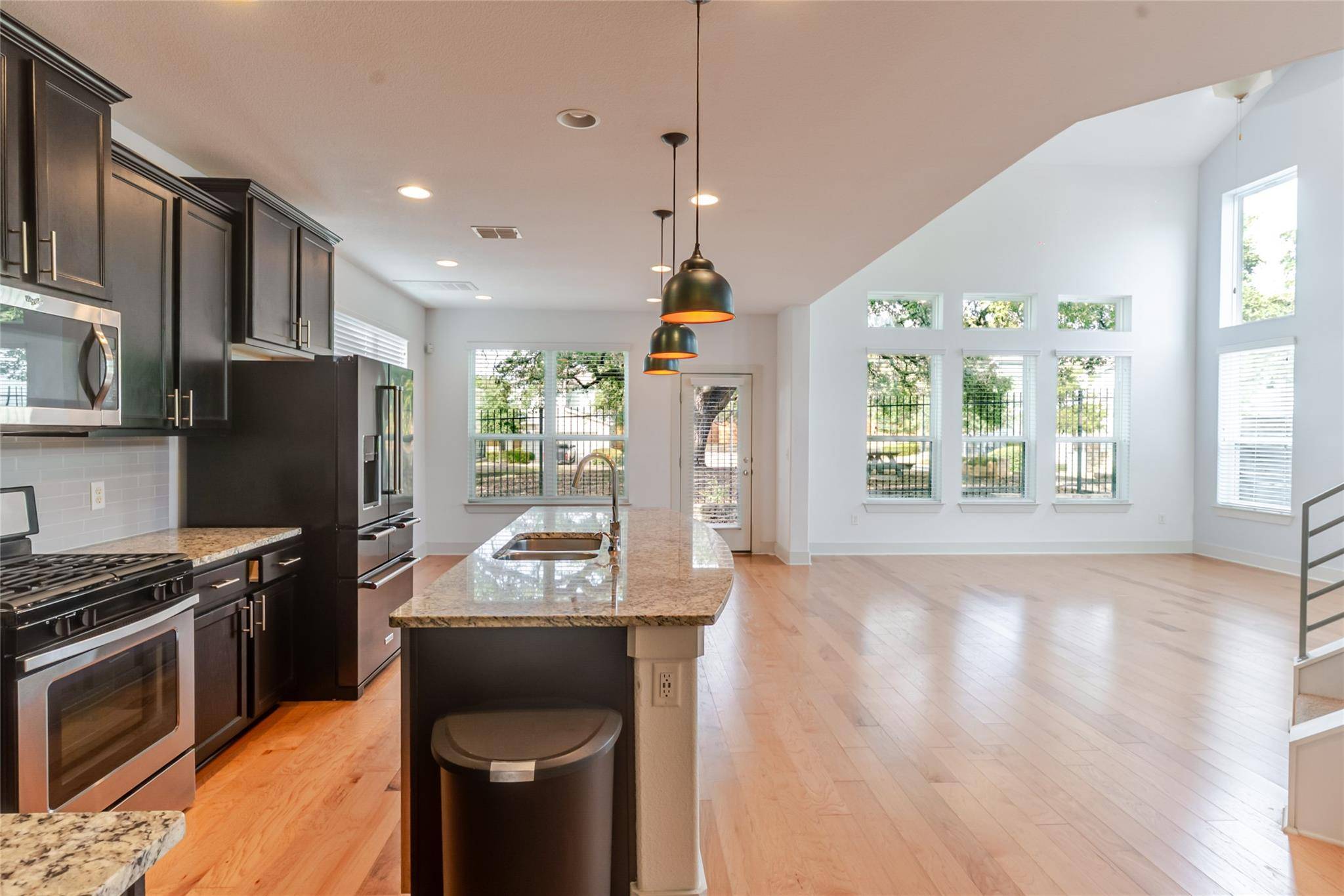 1400 Homespun RD, Austin, TX 78745