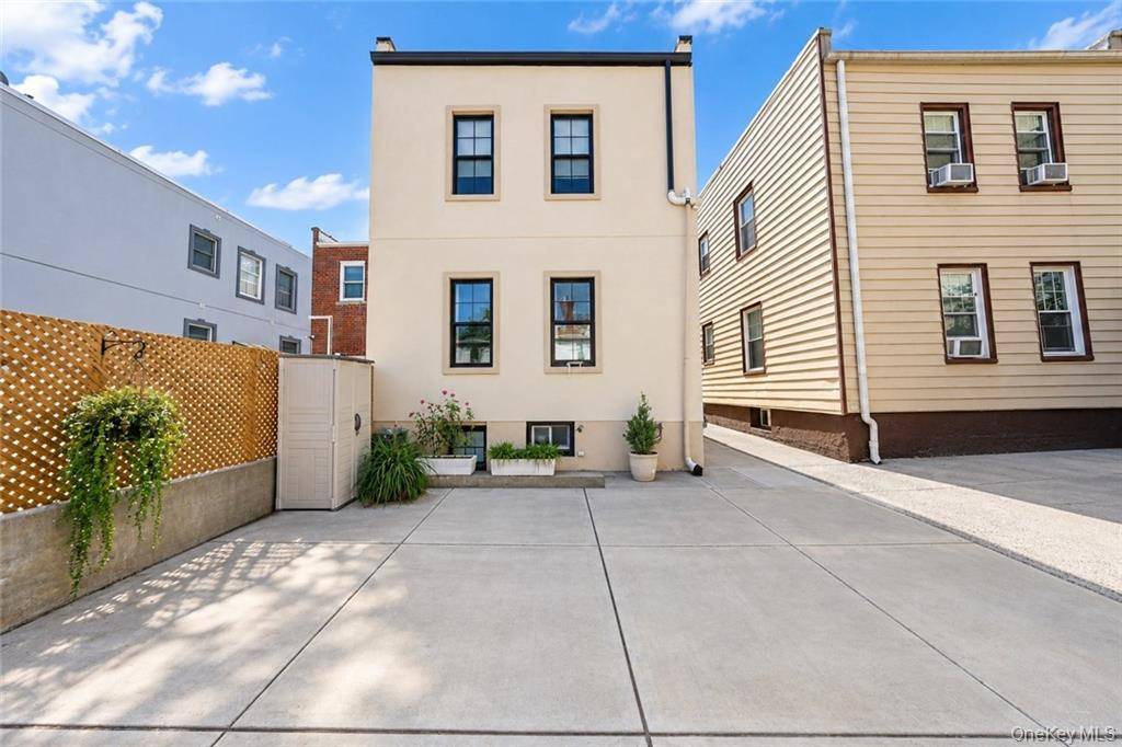 217 88th ST, Brooklyn, NY 11209