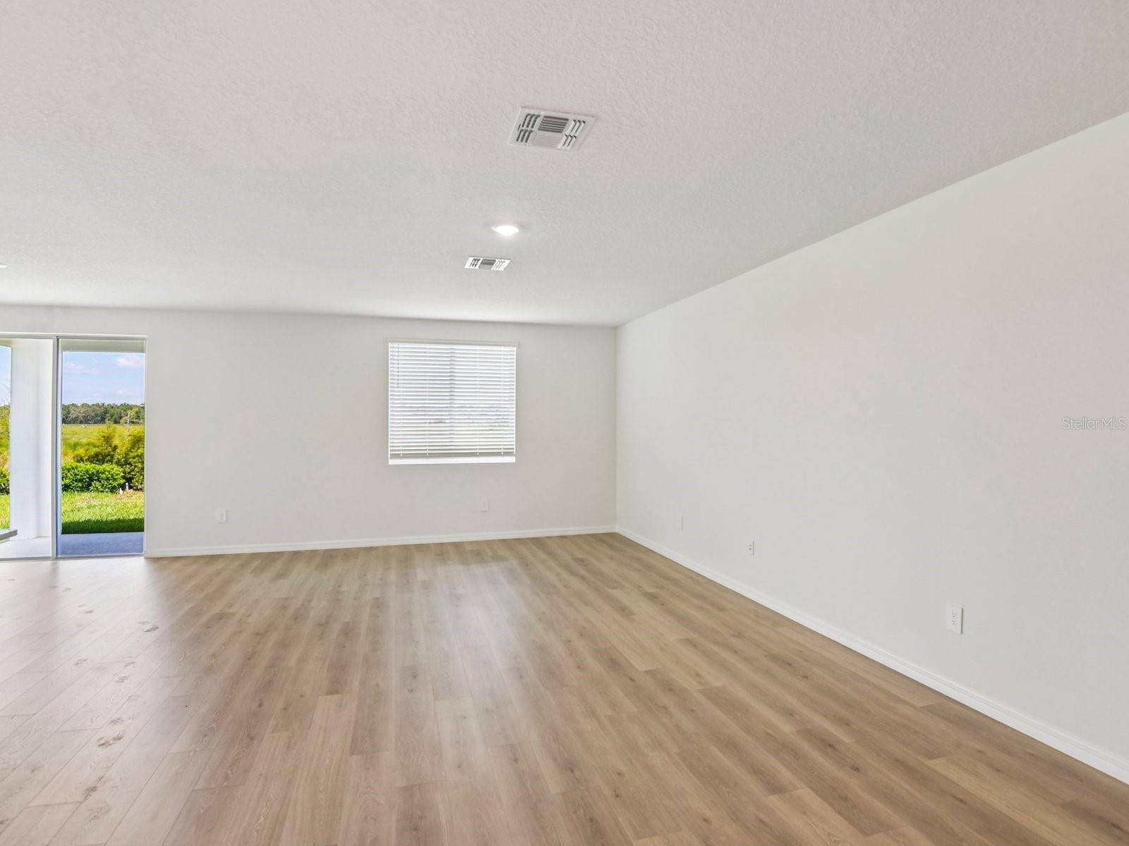 124 GENTLE RAIN LN, Nokomis, FL 34275