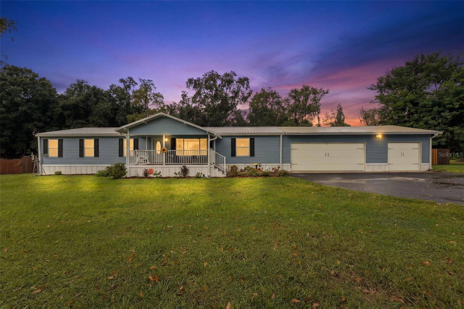 13429 RIADA WAY, Dade City, FL 33525