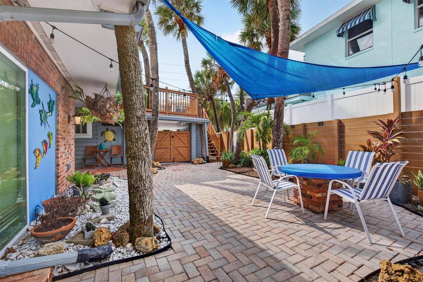 2802 PASS A GRILLE WAY #2, St Petersburg, FL 33706
