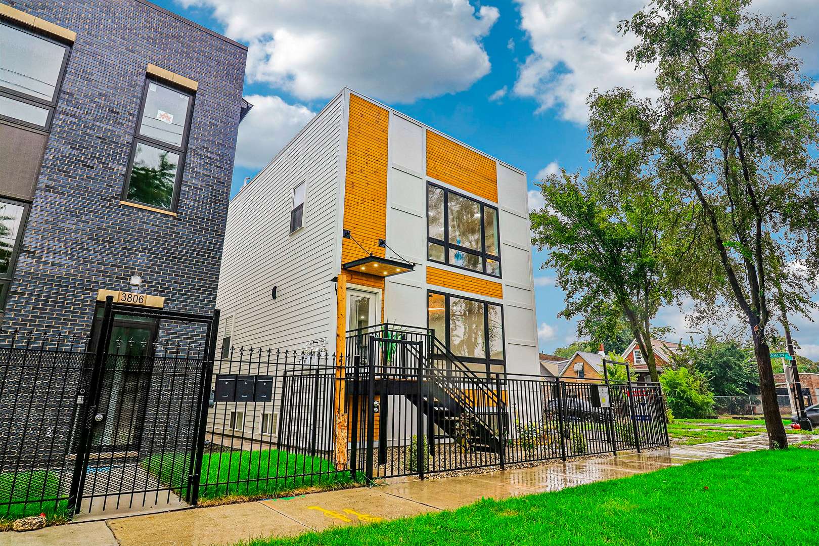 3804 W Ohio ST, Chicago, IL 60624