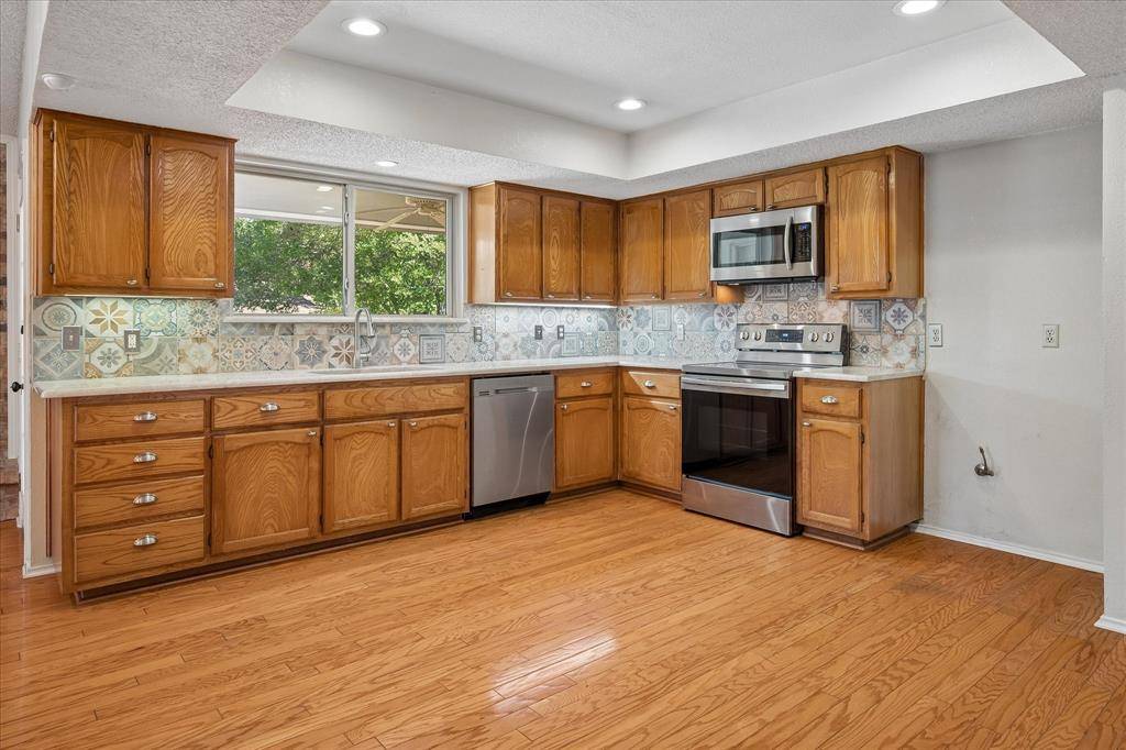 5516 Valparaiso Trail, Arlington, TX 76017