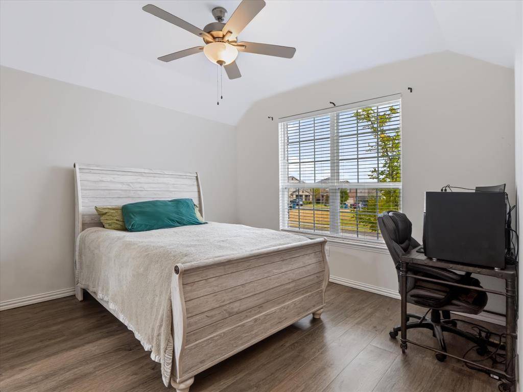 1304 Millican Lane, Aubrey, TX 76227
