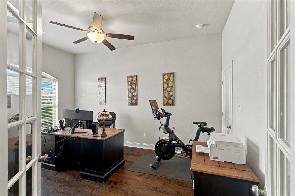 288 Brazos Street, Burleson, TX 76028