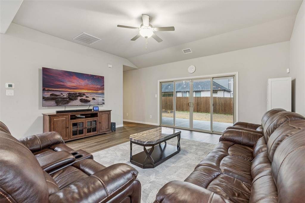 1108 Mahogany Drive, Melissa, TX 75454