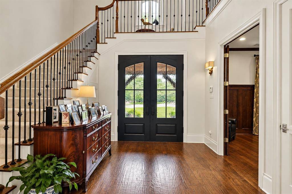 233 Hickory Ridge Court, Argyle, TX 76226