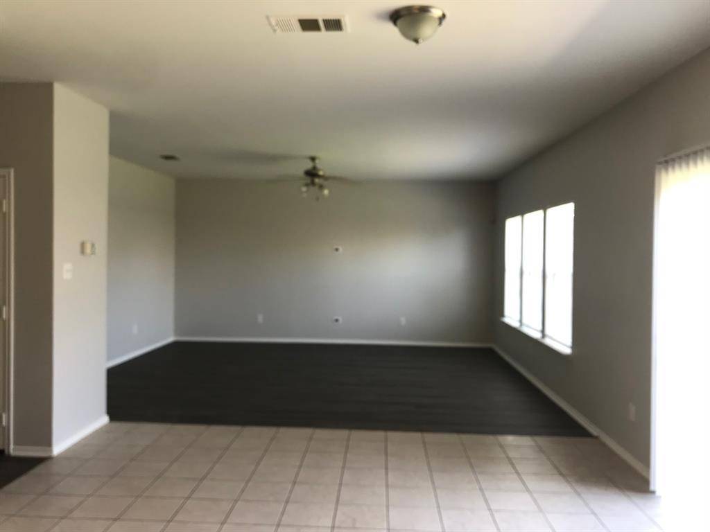 2053 Meadow Park Drive, Princeton, TX 75407