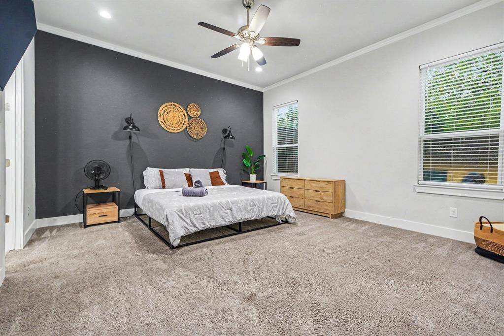 1435 Strickland Street, Dallas, TX 75216