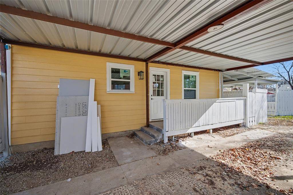 4220 Ramey Avenue, Fort Worth, TX 76105